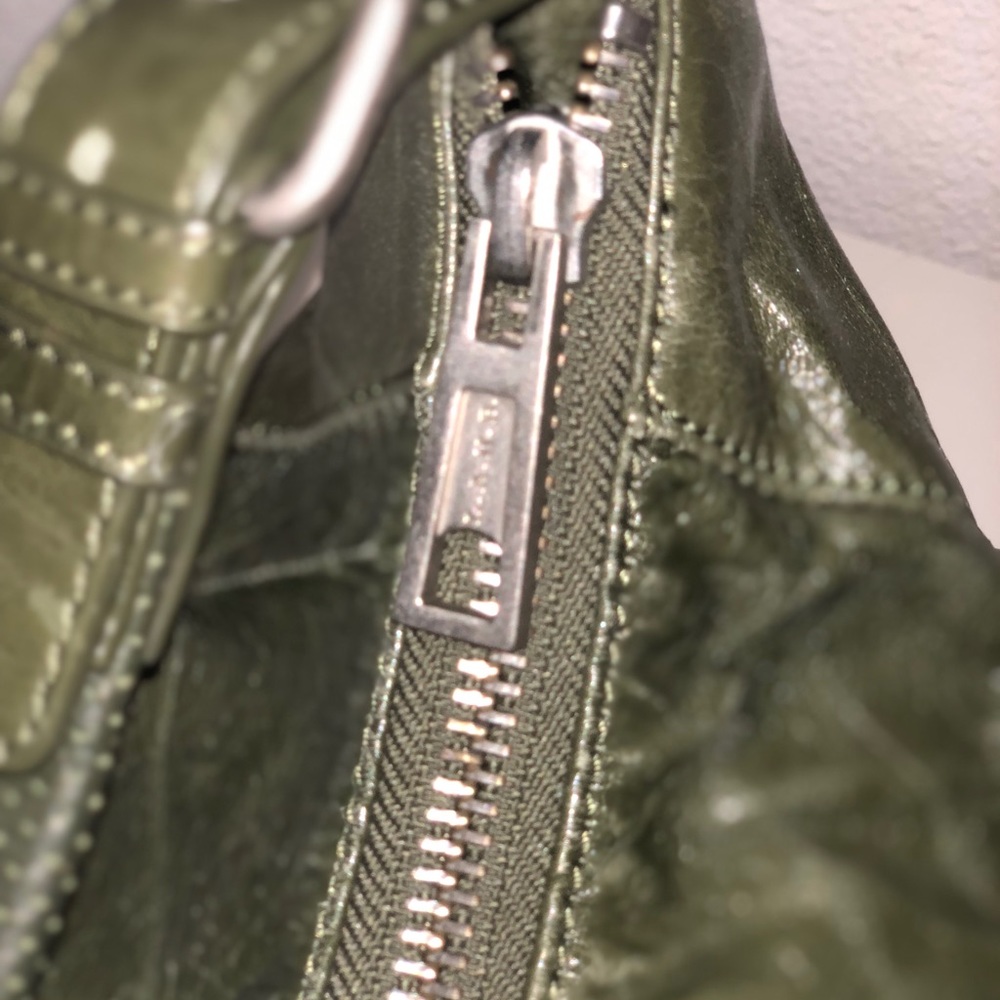 L.A.M.B. Olive green leather shoulder bag purse - Picture 5 of 8